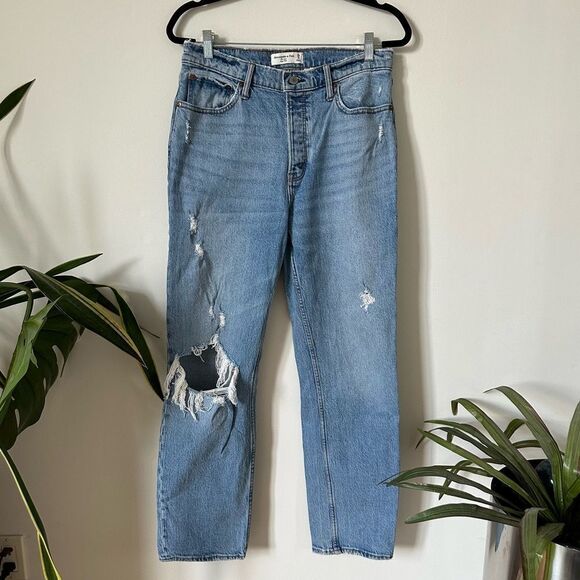 Abercrombie & Fitch The Dad High Rise Distressed Jeans Size 29 8R - Picture 4 of 8
